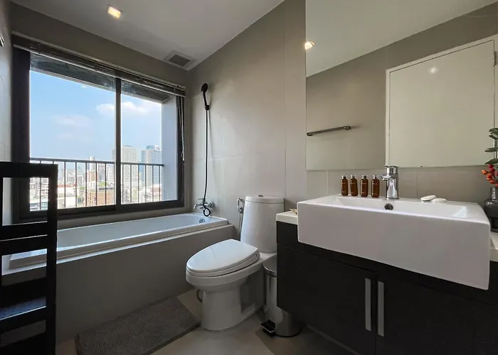 アパート Bts Thong Lo L Large 64 Sqm L Pool And Gym