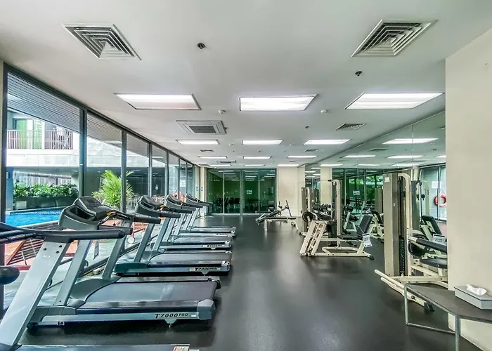 Bts Thong Lo L Large 64 Sqm L Pool And Gym