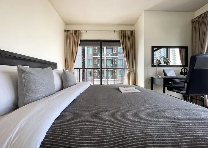 Bts Thong Lo L Large 64 Sqm L Pool And Gym
